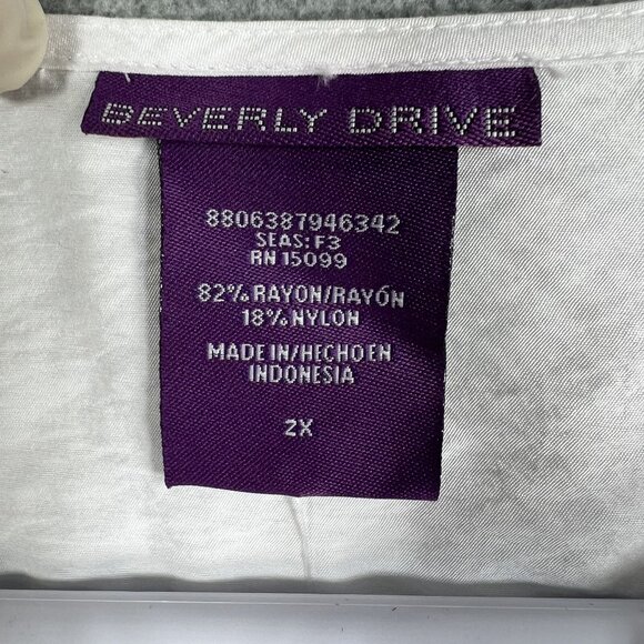 Beverly Drive NWT Women 2X Winter White Blouse Hidden Placket 3/4 Tab Sleeve Top - Picture 13 of 14